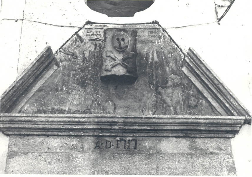 portale maggiore, opera isolata - bottega Italia meridionale (primo quarto sec. XVIII)