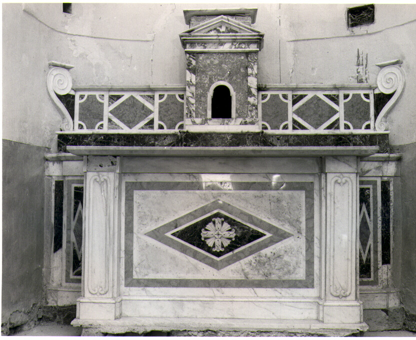altare - bottega Italia meridionale (sec. XIX)