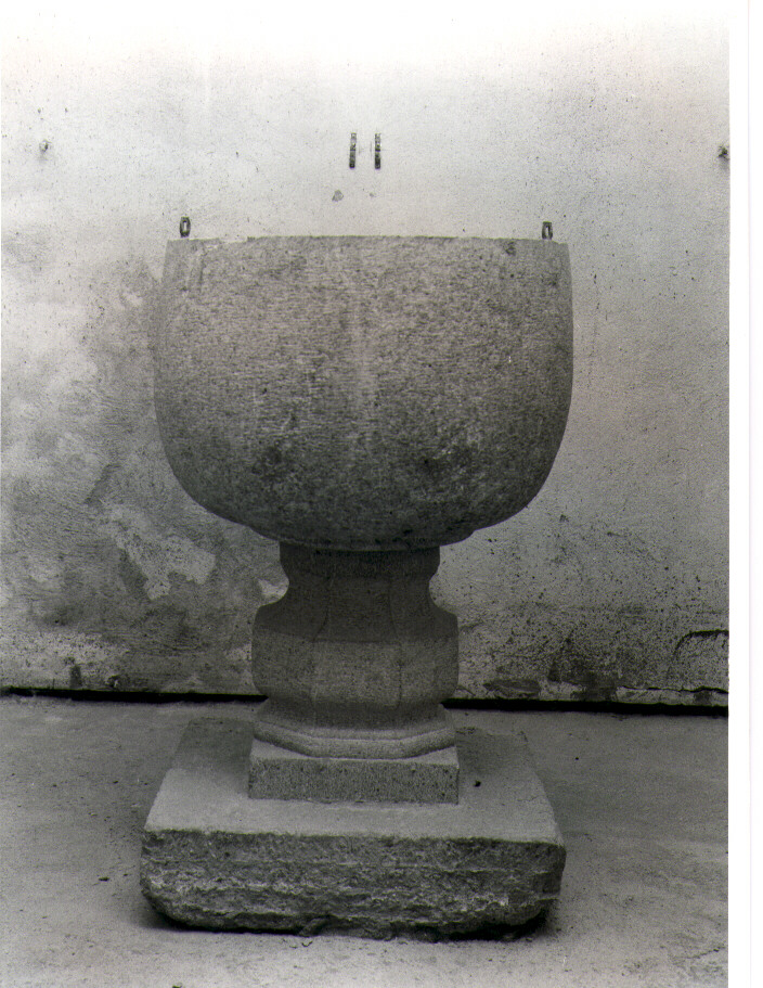 fonte battesimale - bottega Italia meridionale (metà sec. XVIII)