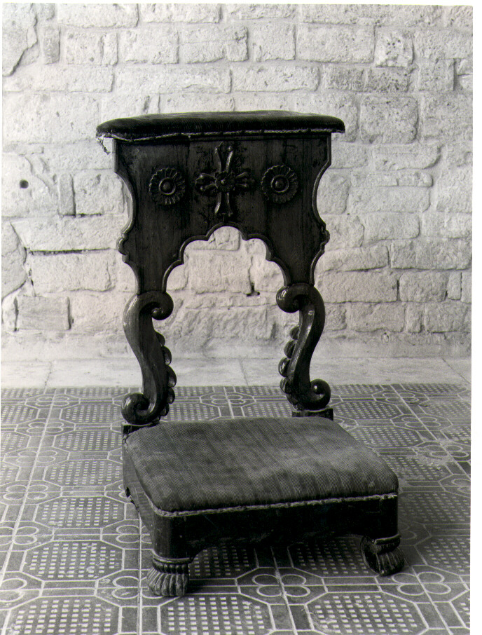 inginocchiatoio - bottega lucana (fine/inizio secc. XIX/ XX)