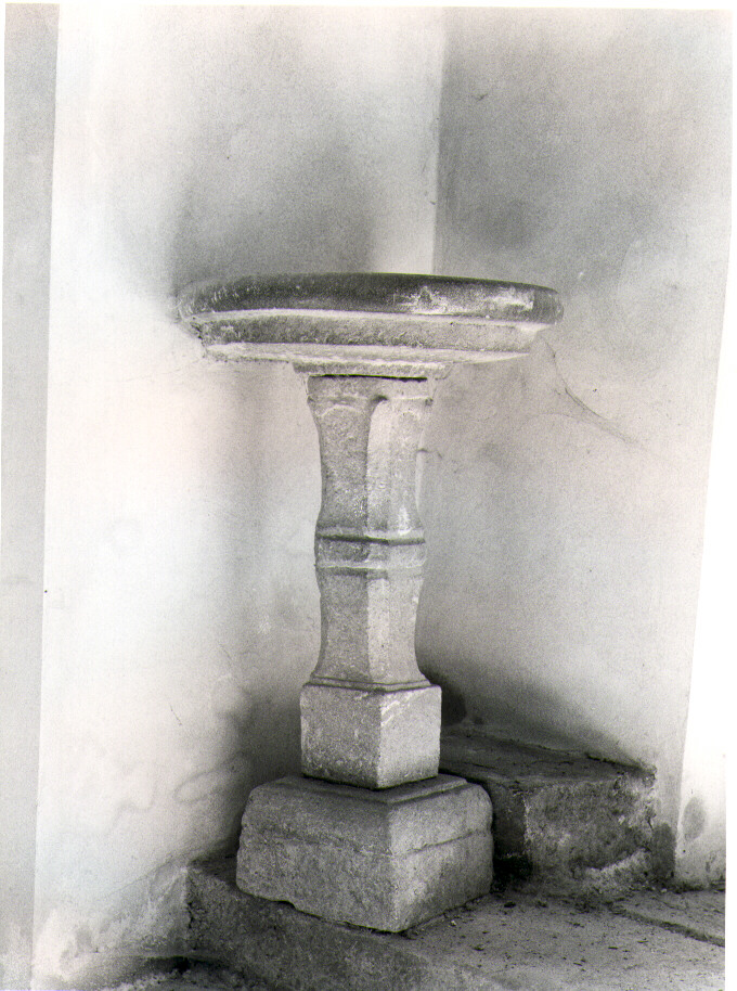 acquasantiera - a fusto - bottega lucana (sec. XVIII)