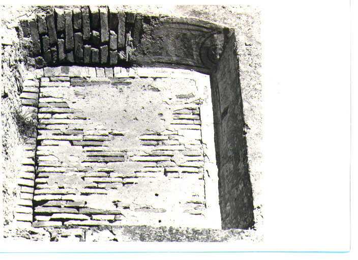 decorazione, frammento - bottega Italia meridionale (prima metà sec. XVIII)