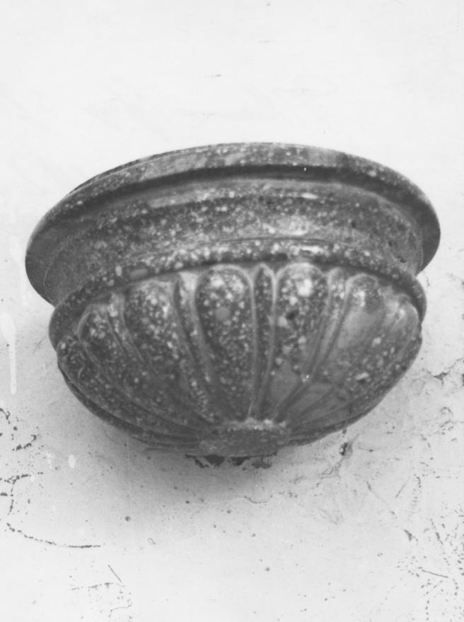 acquasantiera - bottega lucana (secc. XVIII/ XIX)