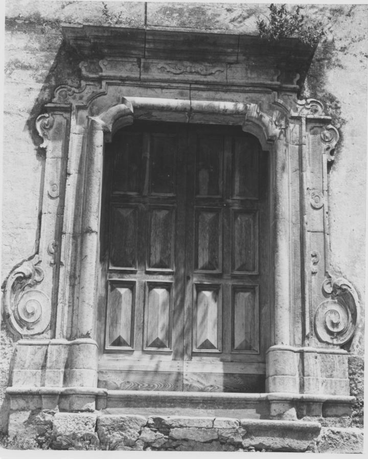 portale - bottega Italia meridionale (metà sec. XVIII)