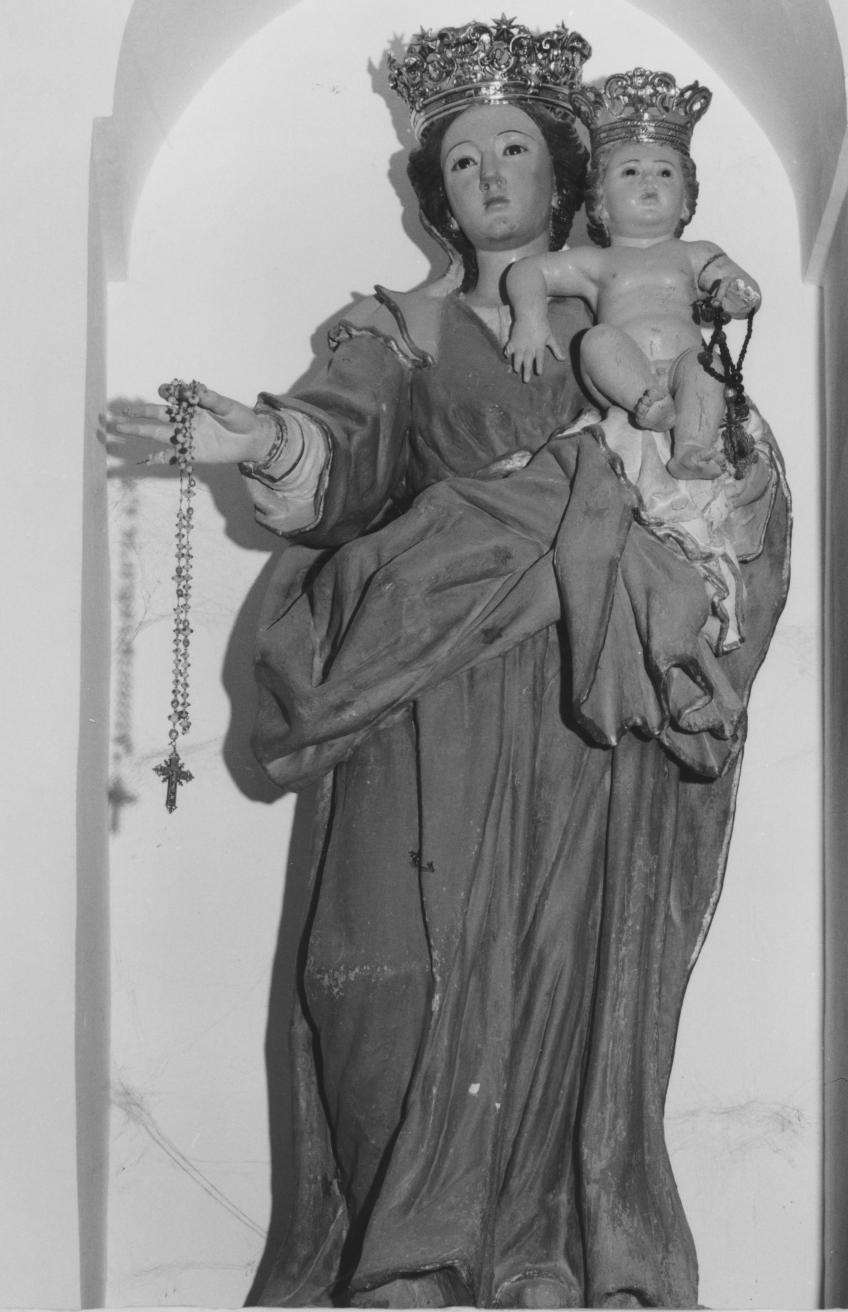 Madonna con Bambino (statua) - bottega napoletana (seconda metà sec. XVIII)