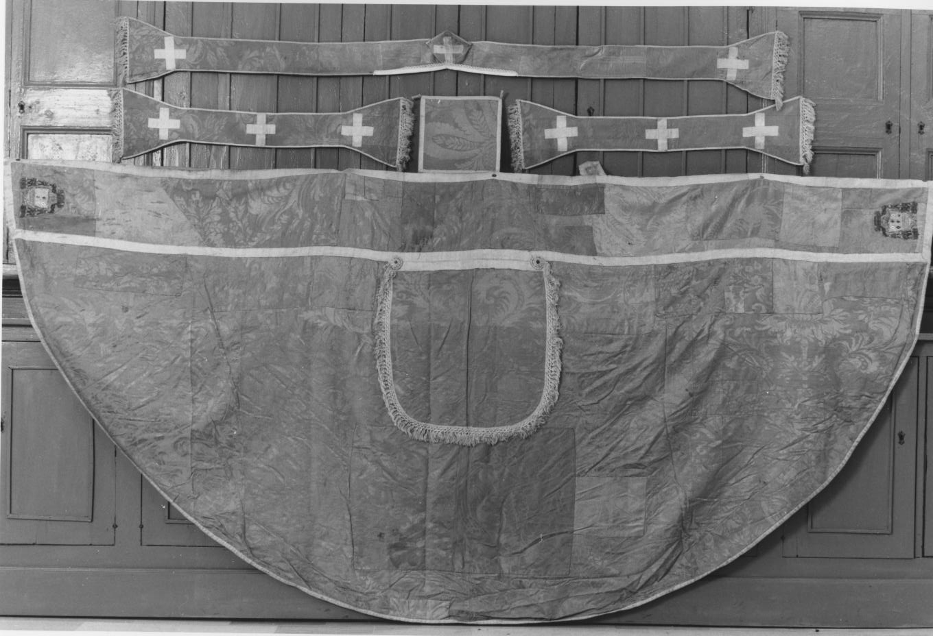 paramento liturgico - manifattura Italia meridionale (sec. XVIII)