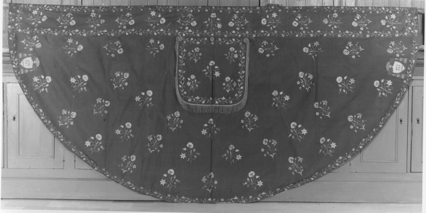 piviale - manifattura Italia meridionale (sec. XIX)