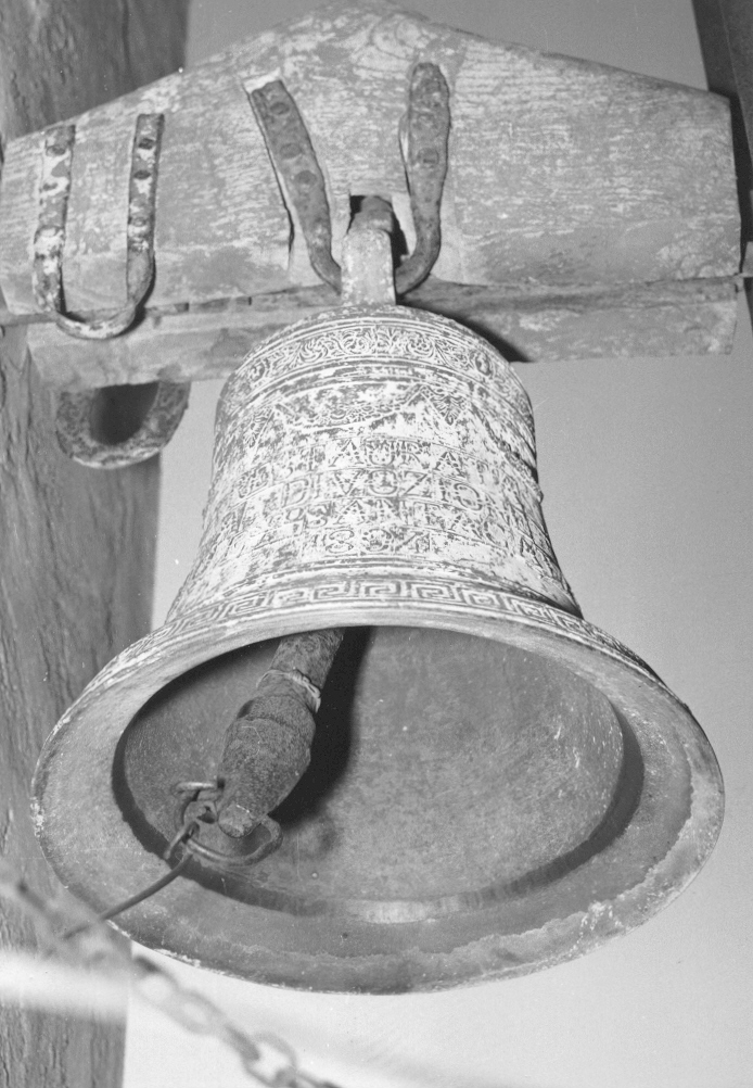 campana - bottega Italia meridionale (sec. XIX)