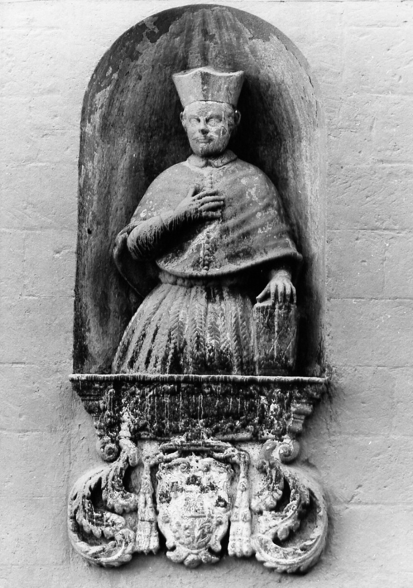 ritratto di Antonio Del Ryos Colminarez, arcivescovo di Matera e Acerenza, ritratto di ecclesiastico (scultura) - bottega Italia meridionale (sec. XVIII)