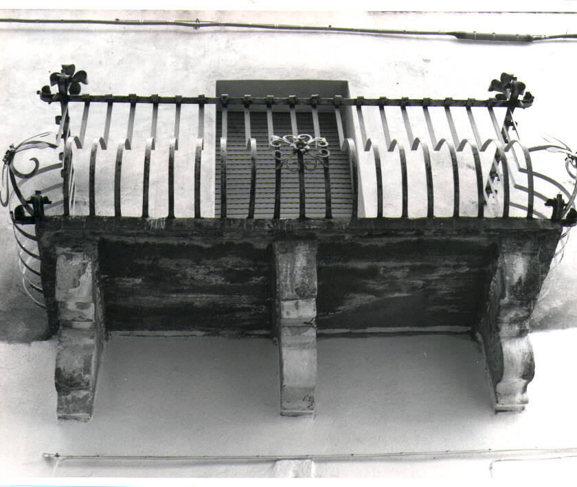 ringhiera - bottega Italia meridionale (sec. XIX)