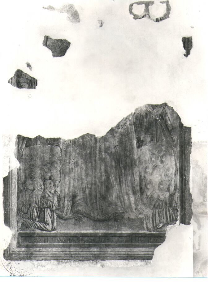 Madonna della Misericordia (dipinto, frammento) - ambito Italia meridionale (secc. XIV/ XVI)