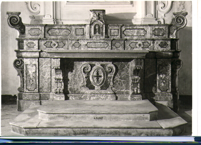 altare maggiore - bottega Italia meridionale (fine sec. XIX)