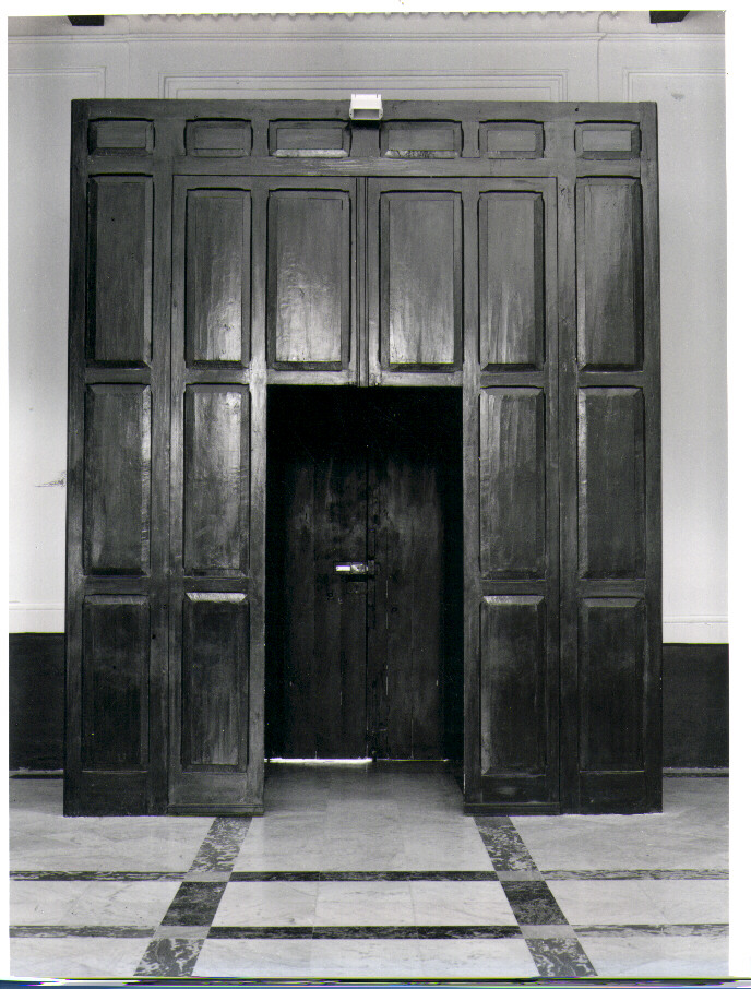 bussola d'ingresso - bottega lucana (fine sec. XIX)