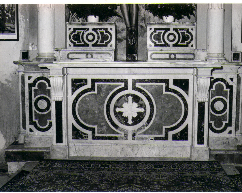 altare maggiore - bottega Italia meridionale (sec. XIX)
