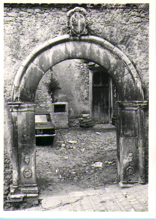 portale - bottega Italia meridionale (sec. XVII)