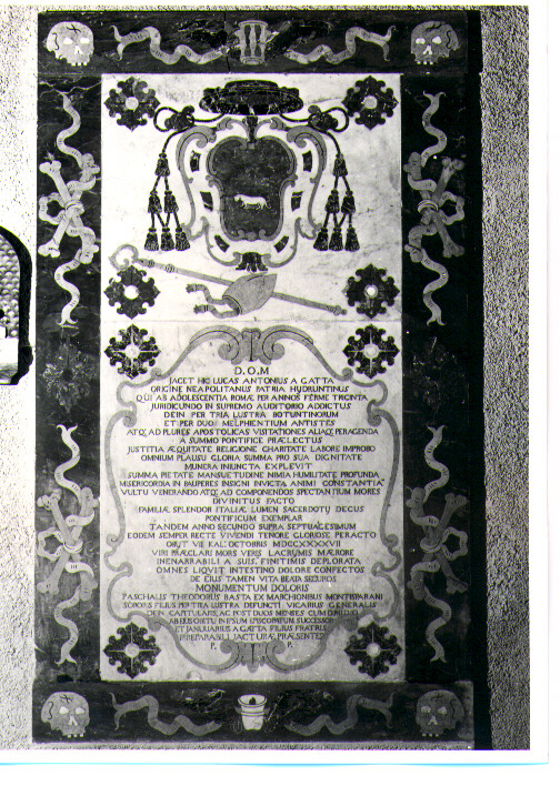 lapide tombale - bottega Italia meridionale (sec. XVIII)