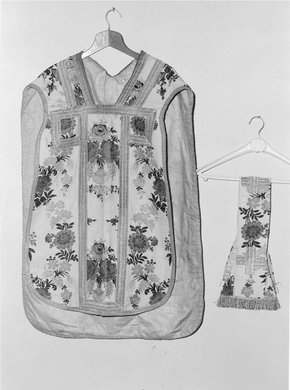 parato, insieme - manifattura Italia meridionale (prima metà sec. XX)