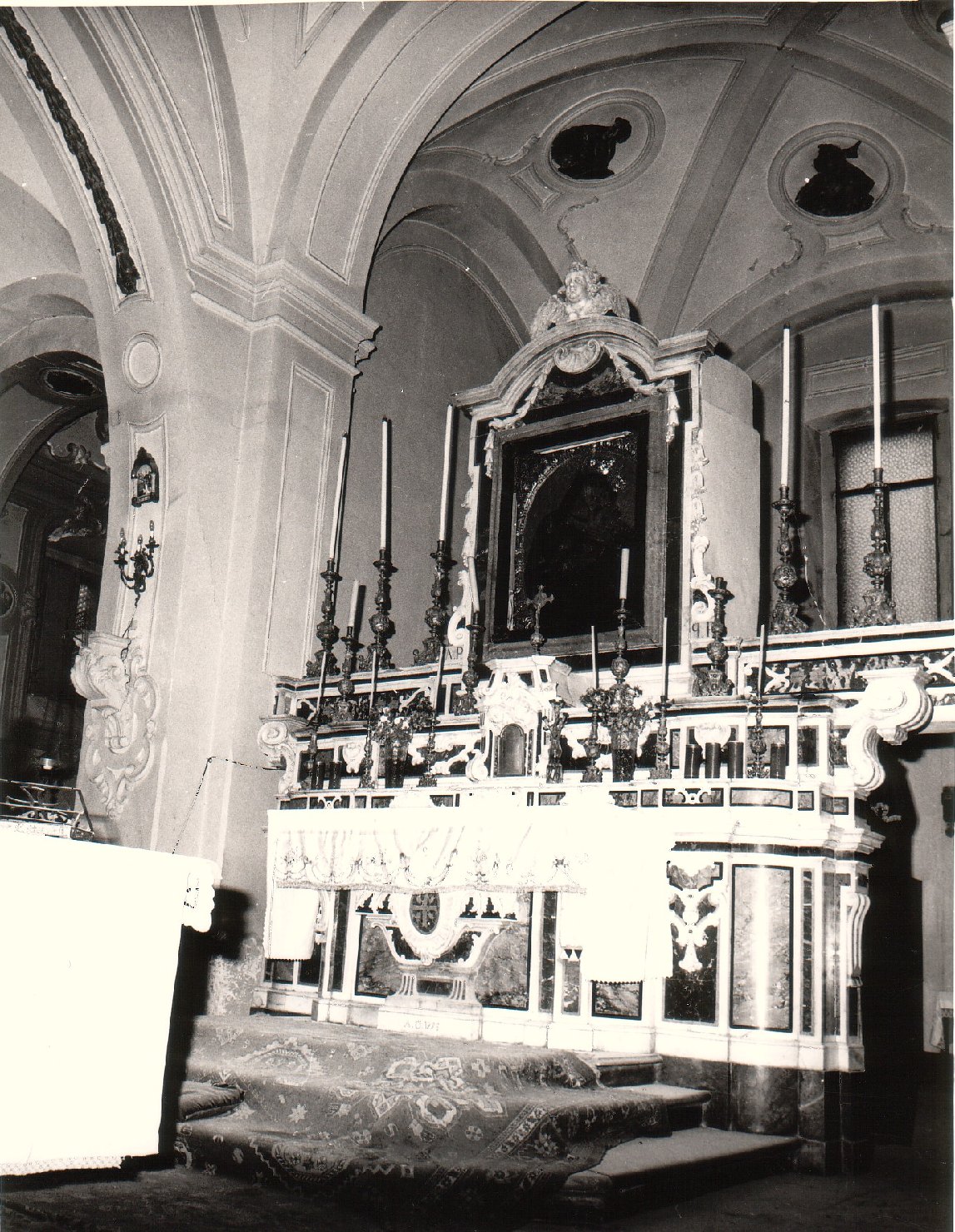 altare maggiore - bottega Italia meridionale (sec. XVIII)