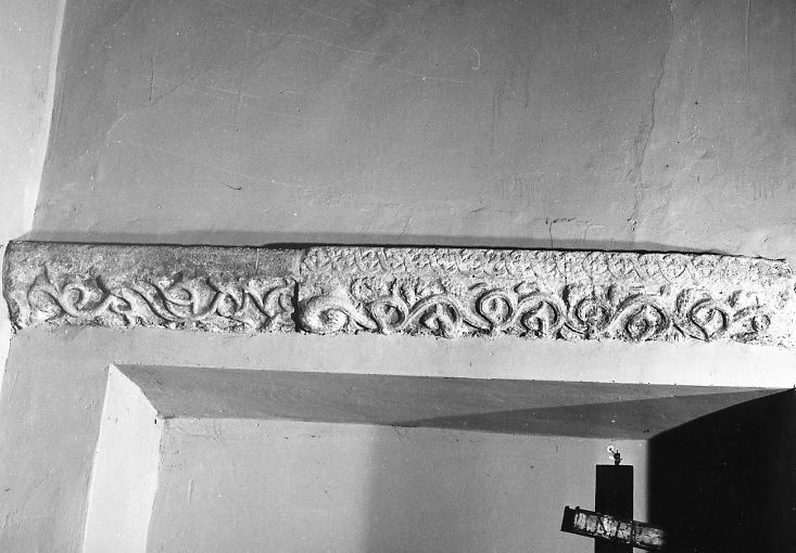 decorazione plastica, frammento - bottega Italia meridionale (prima metà sec. XIII)