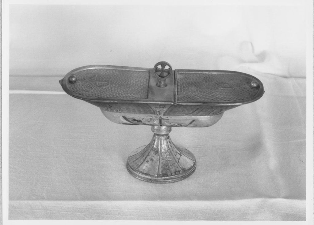 navicella portaincenso, opera isolata - bottega napoletana (sec. XIX)