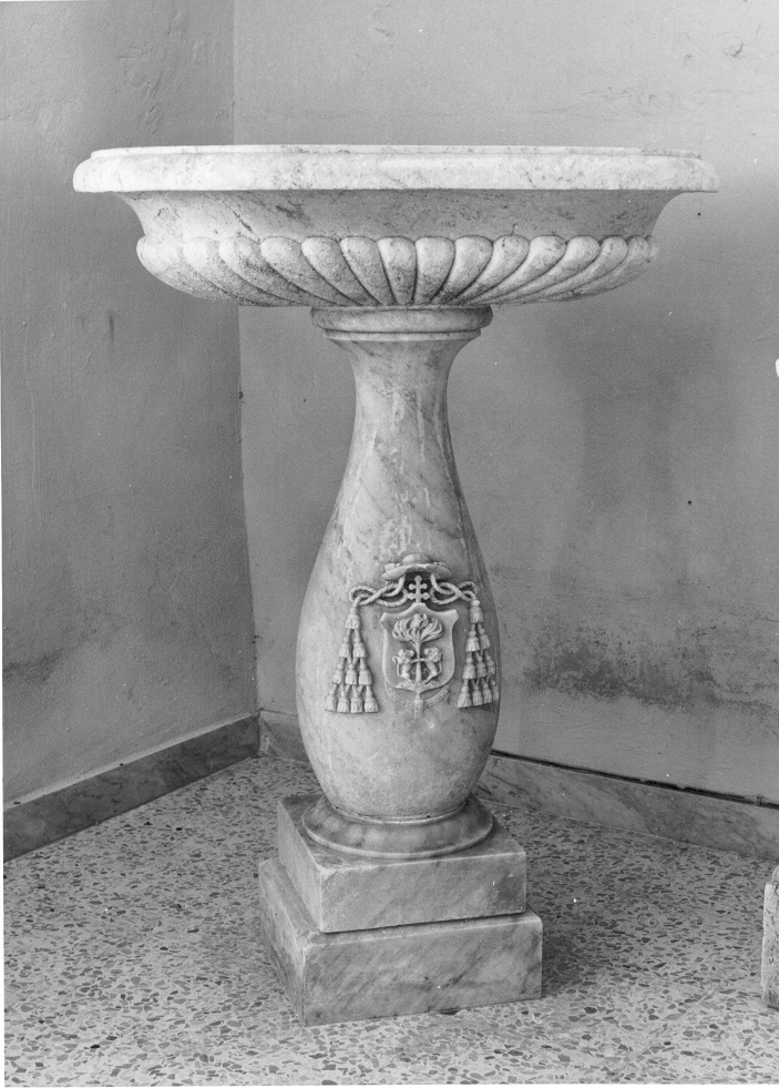 fonte battesimale - bottega Italia meridionale (sec. XIX)