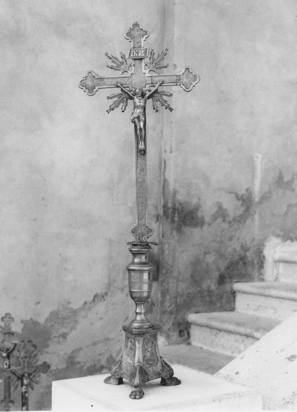 croce - bottega Italia meridionale (metà sec. XX)