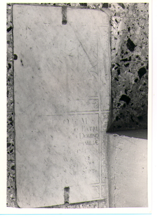 lapide tombale - bottega lucana (sec. XVII)