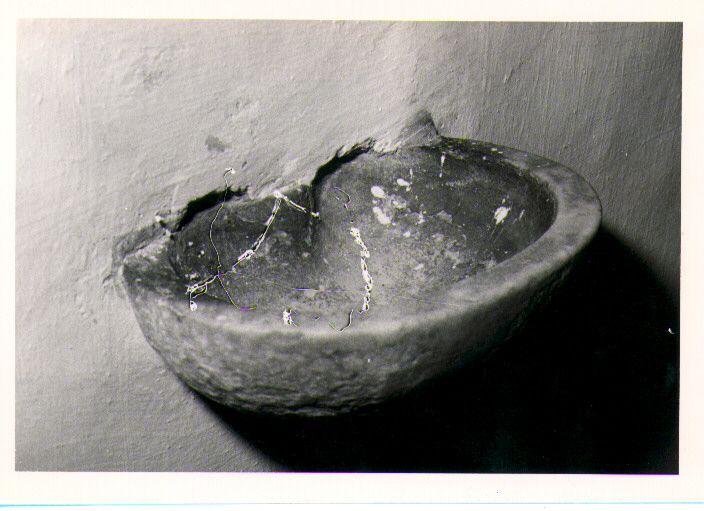 acquasantiera pensile - bottega lucana (sec. XIX)