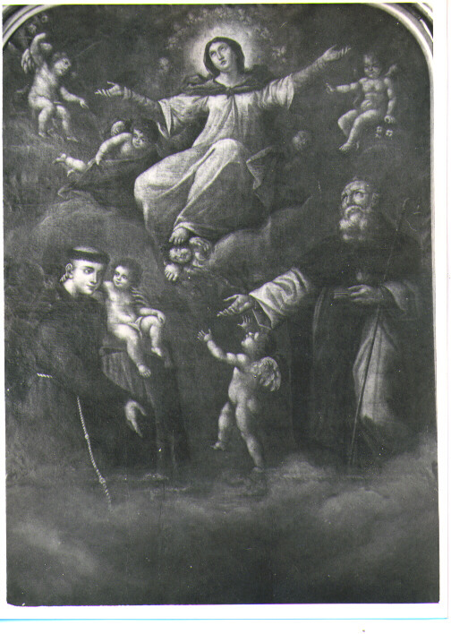 Madonna in gloria tra Sant'Antonio da Padova e Sant'Antonio Abate, Madonna in gloria (dipinto) di Sarnelli Antonio (cerchia) (seconda metà sec. XVIII)