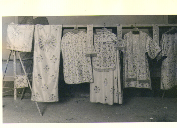 parato, insieme - manifattura lucana (sec. XIX)