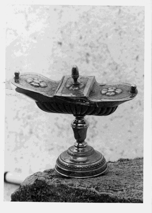 navicella portaincenso - bottega lucana (prima metà sec. XX)