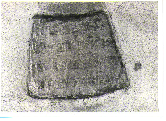 lapide - bottega Italia meridionale (secc. XVII/ XVIII)