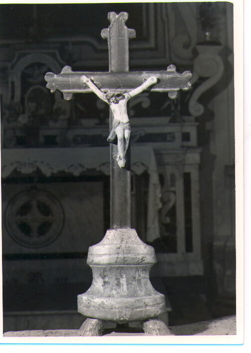 crocifisso - bottega Italia meridionale (sec. XIX)