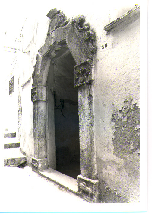 portale - bottega Italia meridionale (sec. XVIII)