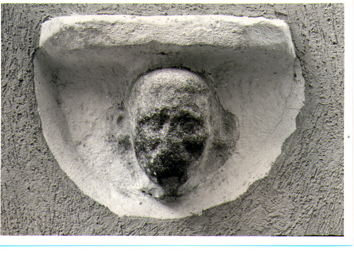 mascherone (rilievo) - bottega lucana (sec. XIX)