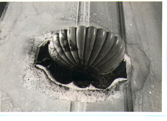 acquasantiera - bottega Italia meridionale (sec. XIX)