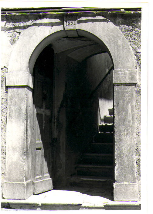 portale - bottega Italia meridionale (sec. XIX)