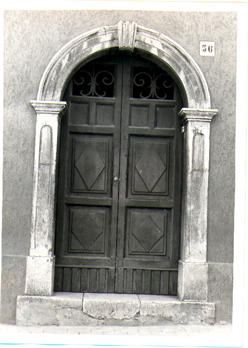 portale - bottega Italia meridionale (inizio sec. XX)