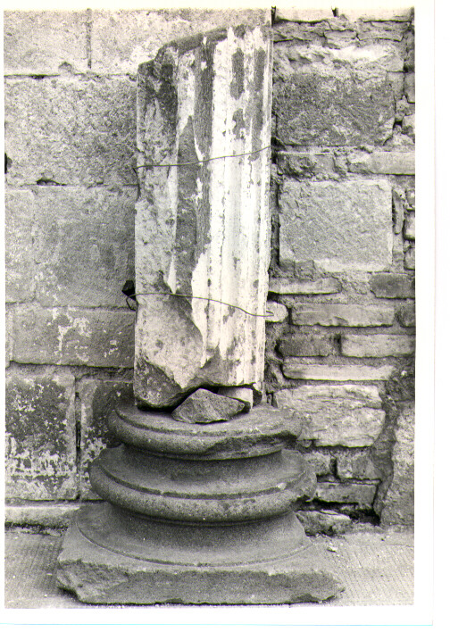 colonna, frammento - bottega Italia meridionale (sec. XVI)