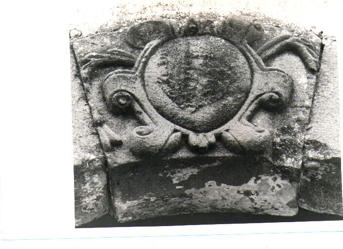 stemma gentilizio (rilievo) - bottega Italia meridionale (inizio sec. XVIII)