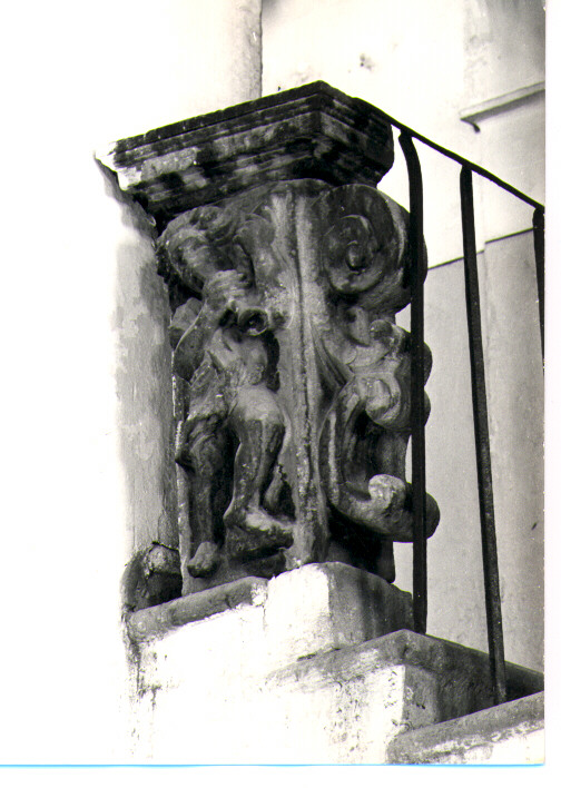 pilastrino di Scarrara Andrea (sec. XVIII)