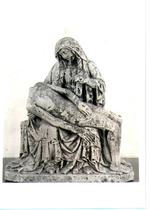 Pietà (gruppo scultoreo) - bottega Italia meridionale (fine sec. XVI)