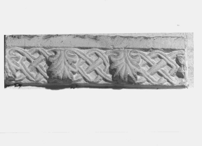 decorazione plastica - bottega Italia meridionale (fine/inizio secc. XII/ XIII)