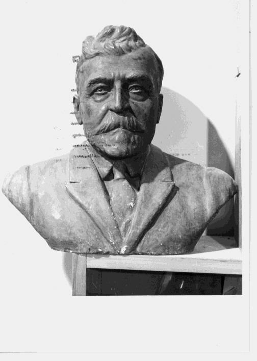 busto di De Chirico Luca (primo quarto sec. XX)
