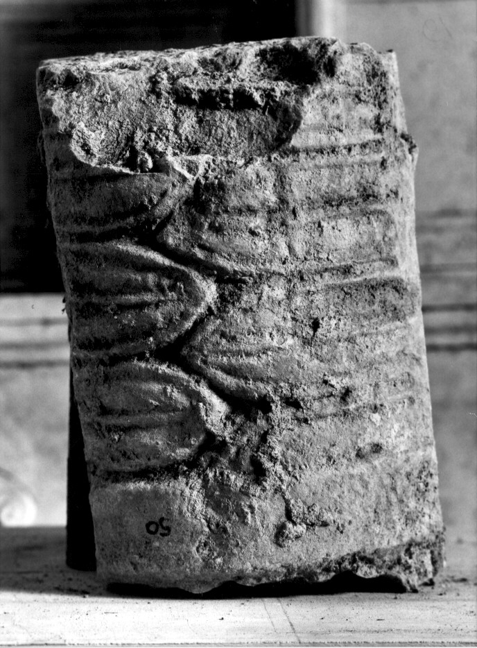 cornice, frammento - bottega Italia meridionale (sec. XI)