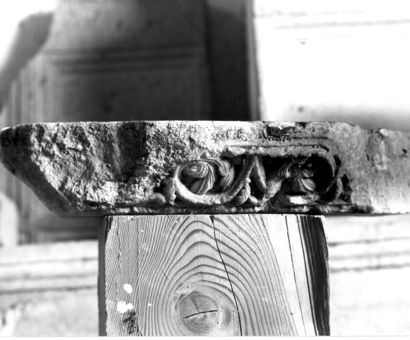 architrave, frammento - bottega Italia meridionale (secc. XI/ XII)