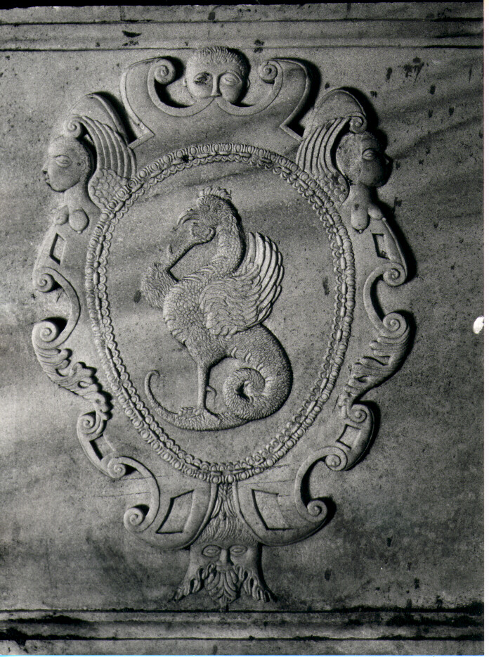 stemma gentilizio (lapide) - bottega Italia meridionale (sec. XVI)