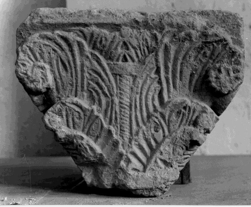 capitello - bottega Italia meridionale (sec. XII)