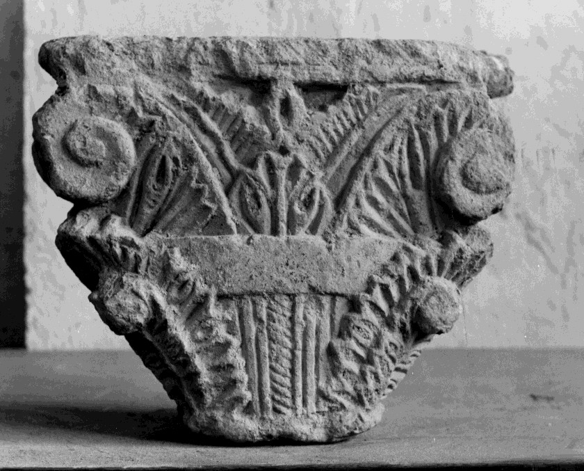 capitello - bottega Italia meridionale (sec. XII)