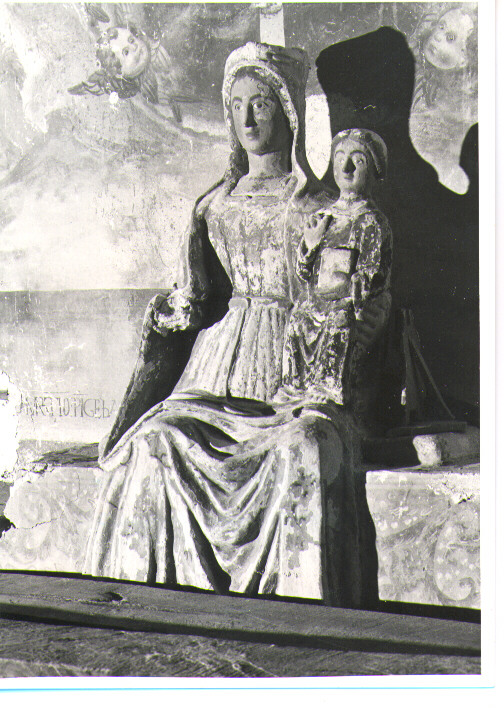 Madonna con Bambino (scultura) - bottega lucana (sec. XV)